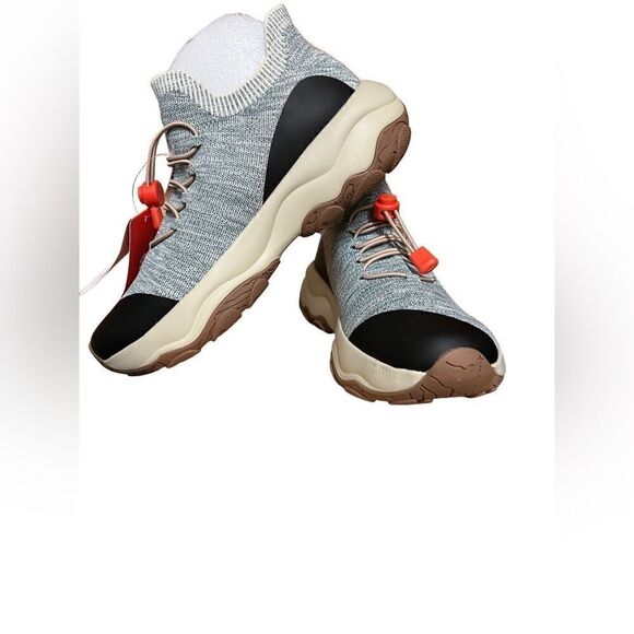 UIN Women's Walking Travel Shoes  Comfort Hiking Sneaker (Silver - Cazorla) - Picture 10 of 10